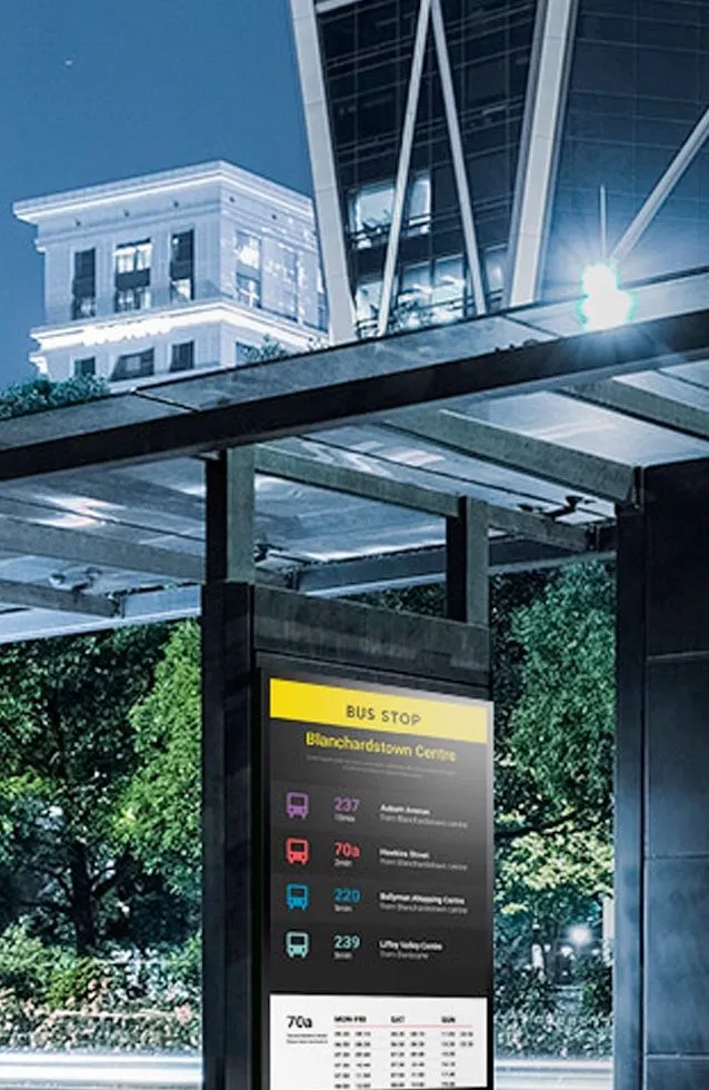 Display di segnaletica Samsung Tizen OHA-S nei trasporti