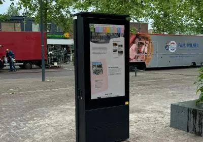 Display pubblico di Ermeco